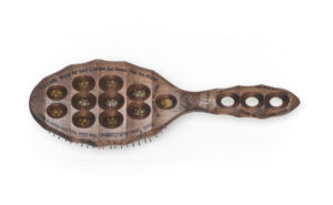 Alternative view of YS Park Tortoise Brush 90 CS2